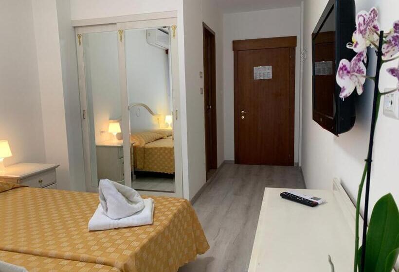 Fotos del hotel Adriaco:  8