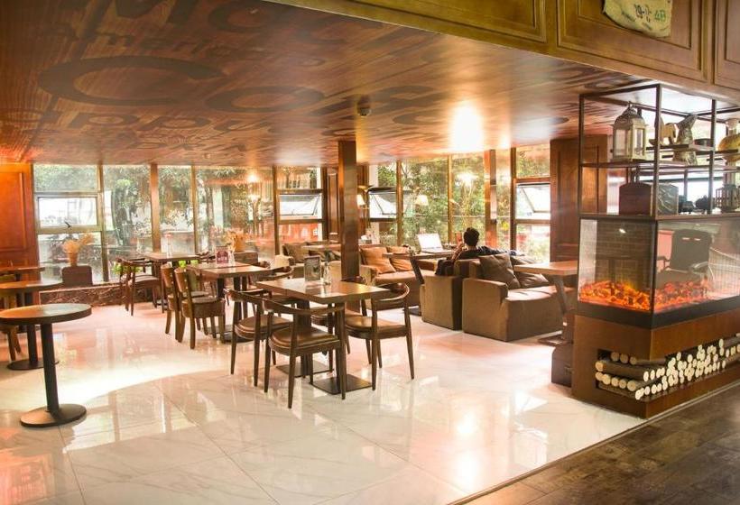 Fotos del hotel James Joyce Coffetel Tianhe North Tianrun Road:  3