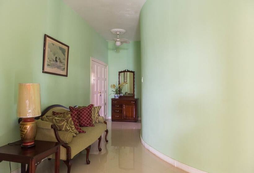 Fotos del hotel Khastle Khodero:  8