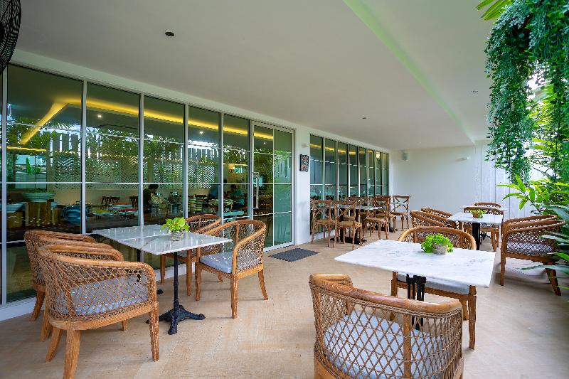 Fotos del hotel Costa Village Bangsaray:  8