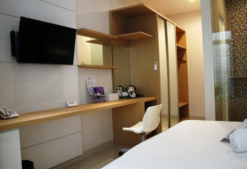 Fotos del hotel Petogogan Residence:  10