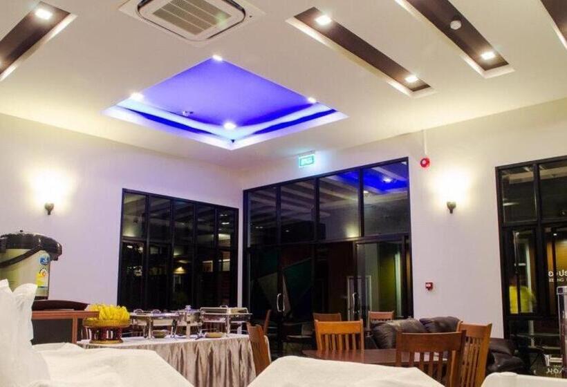 Fotos del hotel Seree Grand Resort:  13