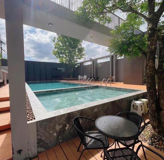 Fotos del hotel Seree Grand Resort:  15