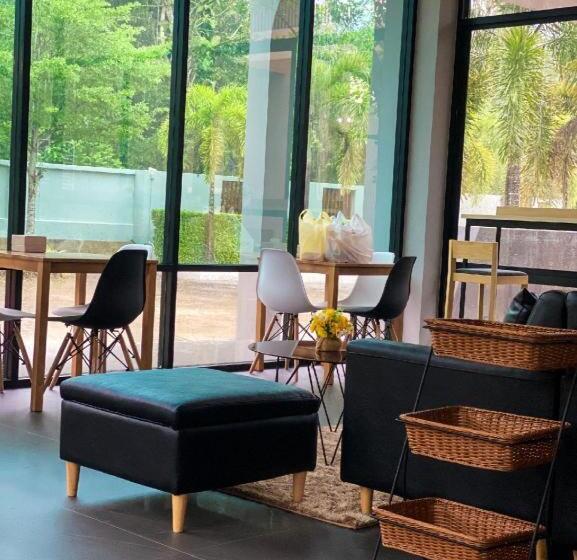 Fotos del hotel Seree Grand Resort:  4