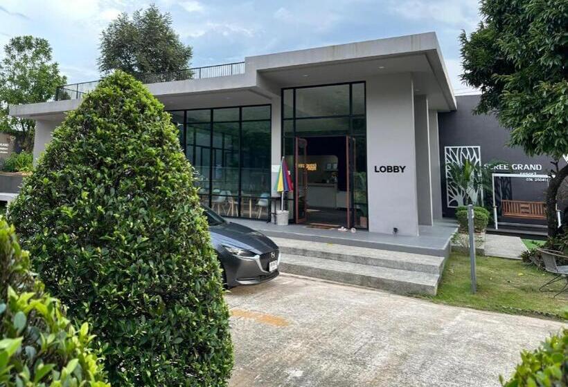 Fotos del hotel Seree Grand Resort:  19