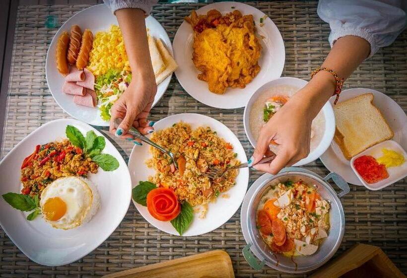 Fotos del hotel Seree Grand Resort:  9