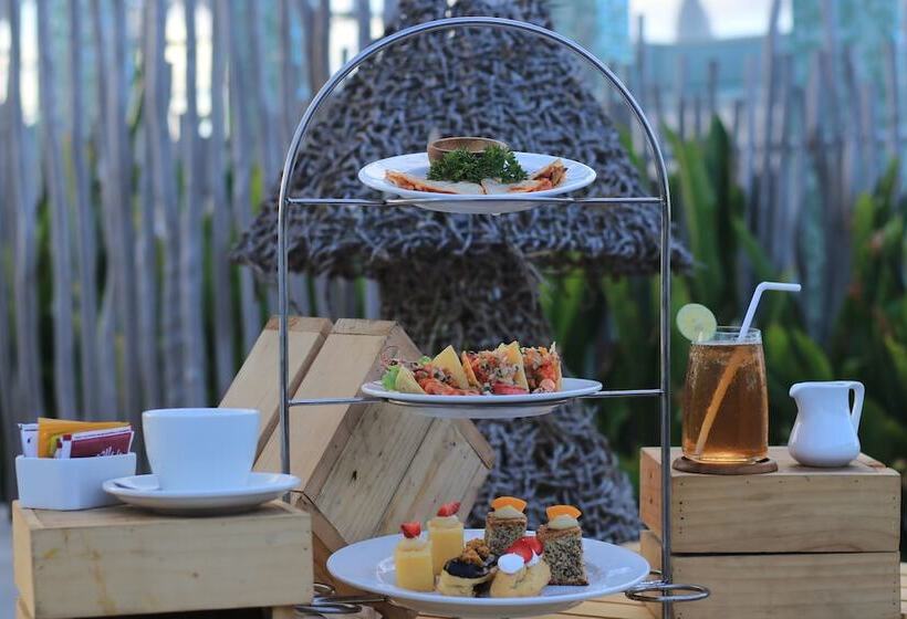 Fotos del hotel The Crystal Luxury Bay Resort Nusa Dua:  13