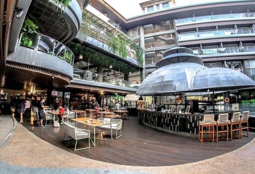 Fotos del hotel The Crystal Luxury Bay Resort Nusa Dua:  9