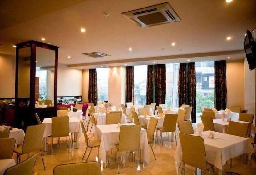 Fotos del hotel La Lanette Hotel Hue:  2