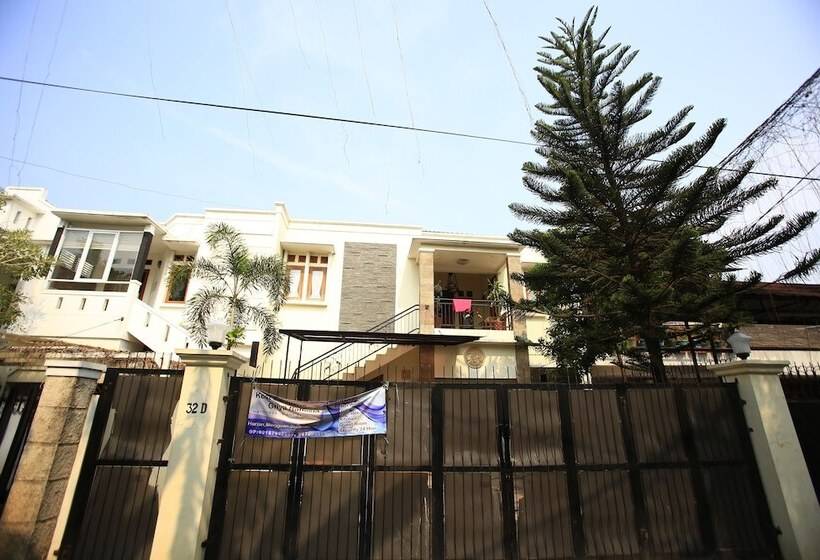 Fotos del hotel Reddoorz@pondok Pinang 2:  11