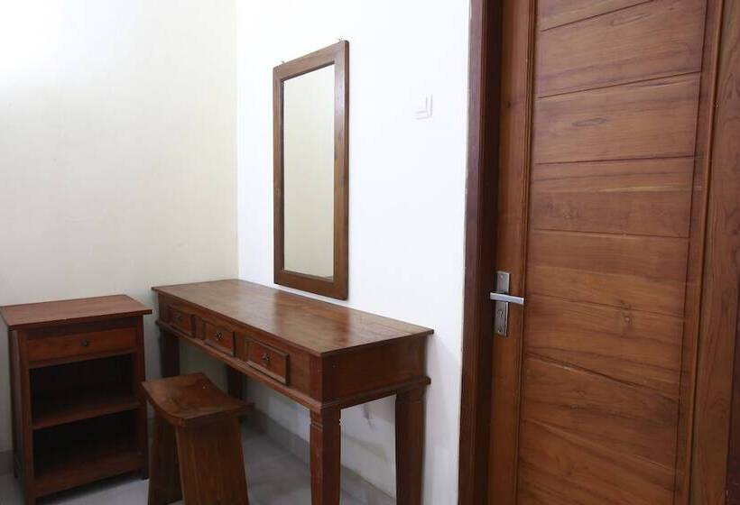 Fotos del hotel Reddoorz@pondok Pinang 2:  12