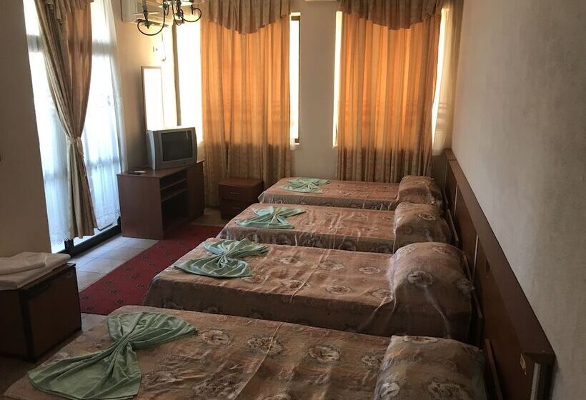 Fotos del hotel Skampa:  25