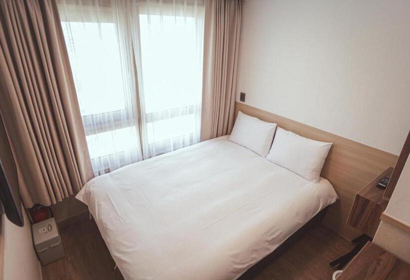 Fotos del hotel Kenny Seogwipo:  15