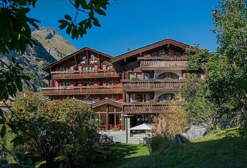 Dufour Chalet