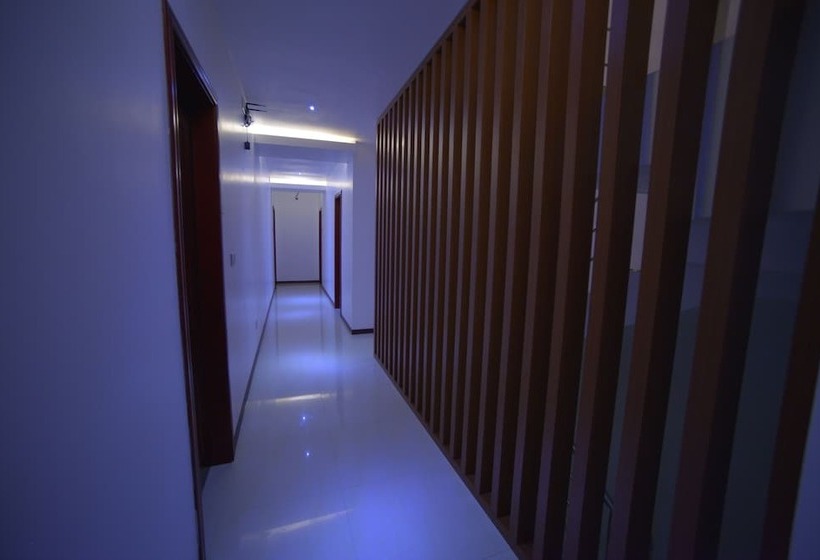 Fotos del hotel Hathaa Beach Maldives:  3