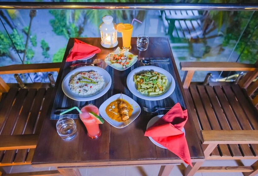 Fotos del hotel Hathaa Beach Maldives:  20