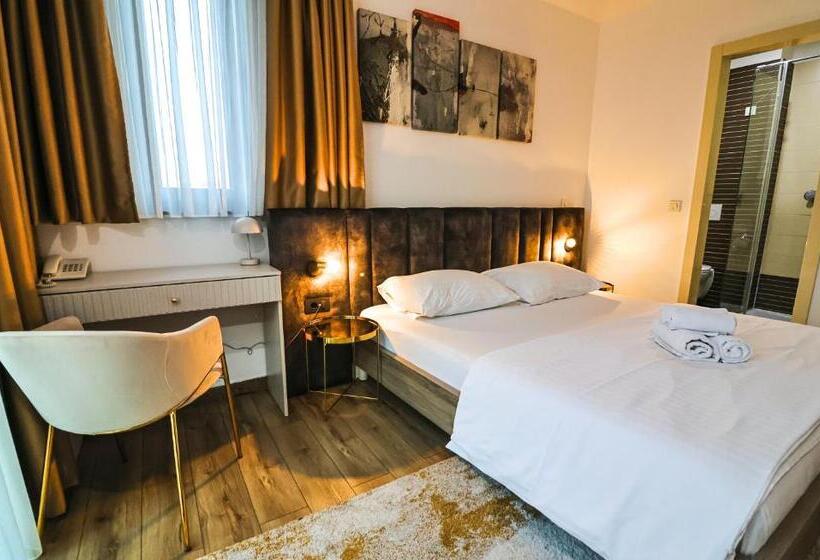 Fotos del hotel National:  16