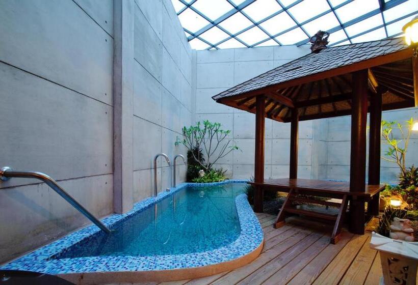 Fotos del hotel Zhen13 Villa Motel:  2