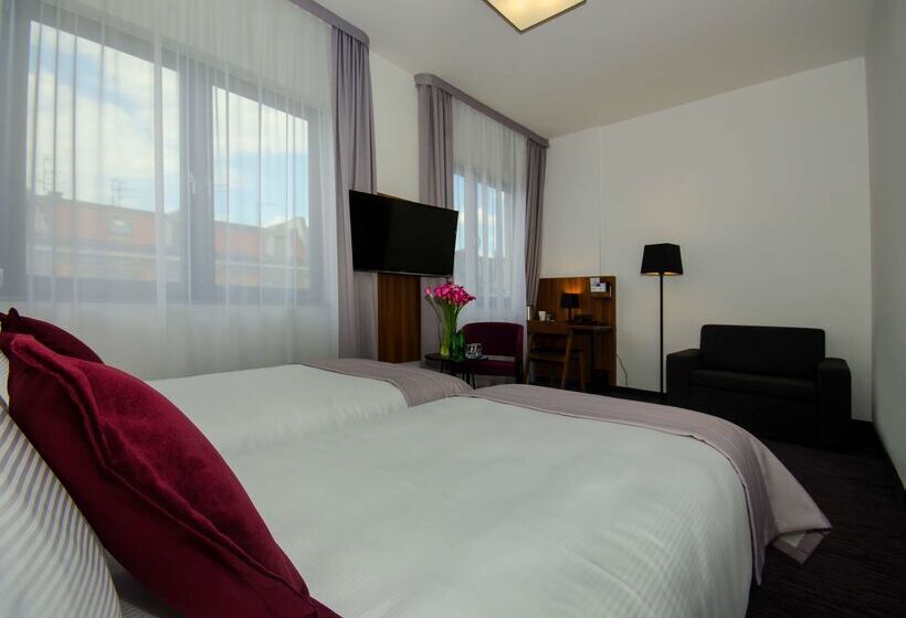 Fotos del hotel Best Western  Mariacki Katowice:  12