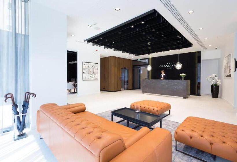 Fotos del hotel Grand Ascot:  3