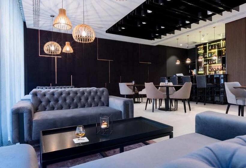 Fotos del hotel Grand Ascot:  18