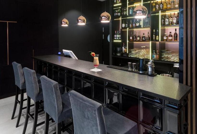 Fotos del hotel Grand Ascot:  9