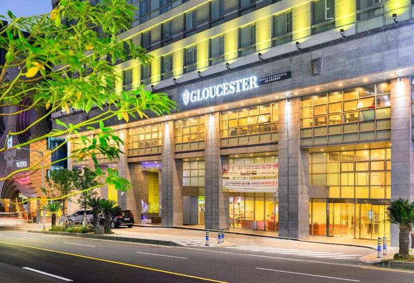 Howard Johnson By Wyndham Jeju Yeondong