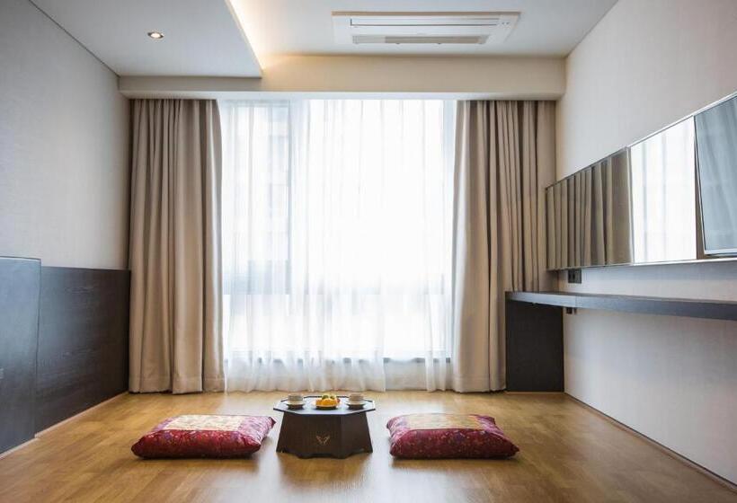 Fotos del hotel Howard Johnson By Wyndham Jeju Yeondong:  7