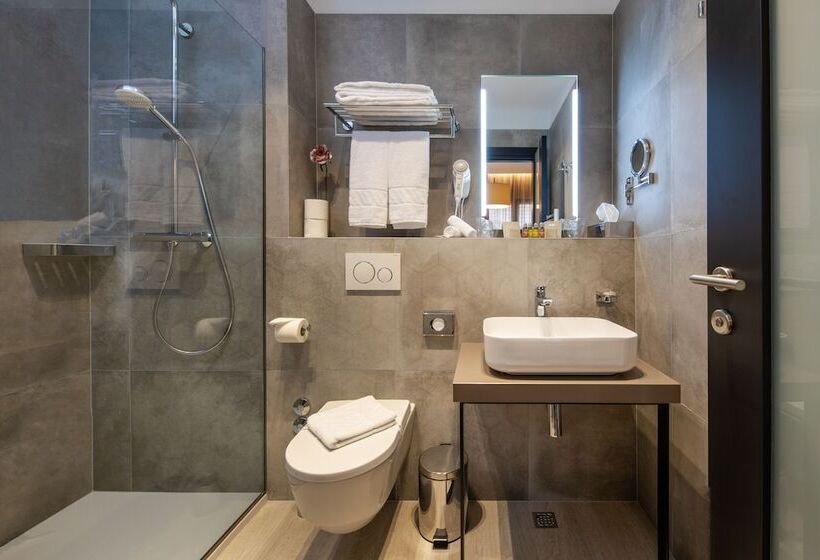 Fotos del hotel Livris:  14