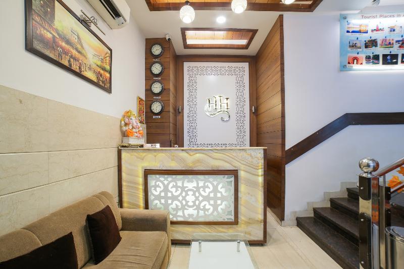 Fotos del hotel OYO 8673 Hotel Hollywood Heights:  10