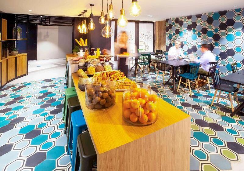 Fotos del hotel Ibis Styles Paris 16 Boulogne:  6