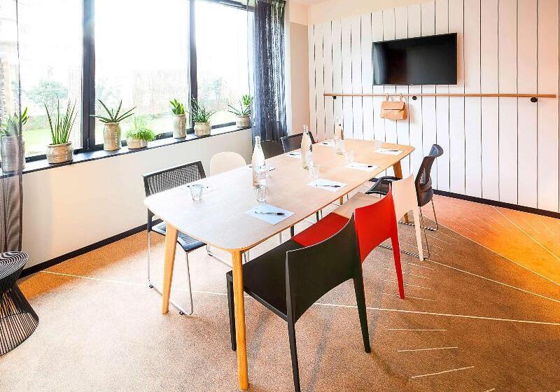 Fotos del hotel Ibis Styles Paris 16 Boulogne:  10