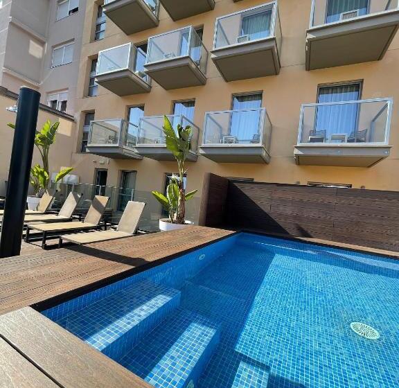 Fotos del hotel Arya Stadium:  15