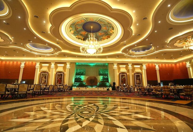 Fotos del hotel Sheraton Grand Palace Indore:  2