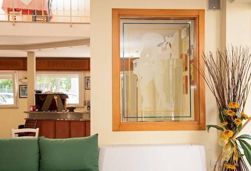 Fotos del hotel Rugantino:  16