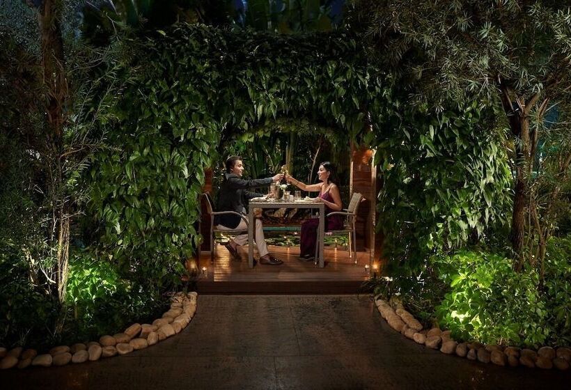 Fotos del hotel Eskay Resorts:  7