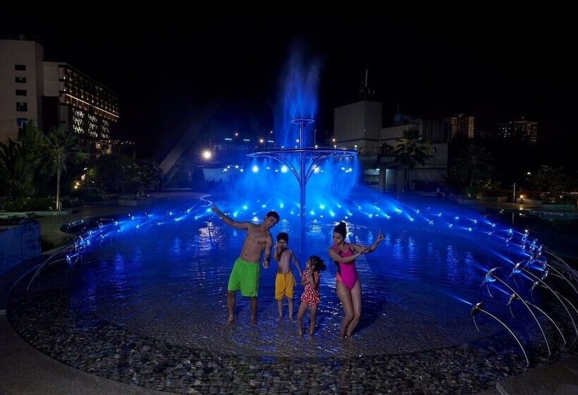 Fotos del hotel Eskay Resorts:  17