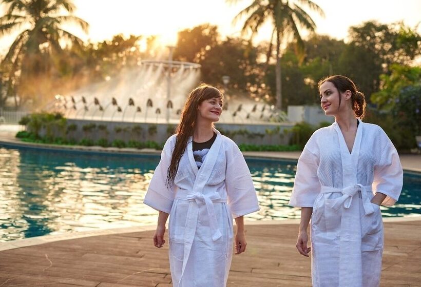 Fotos del hotel Eskay Resorts:  22