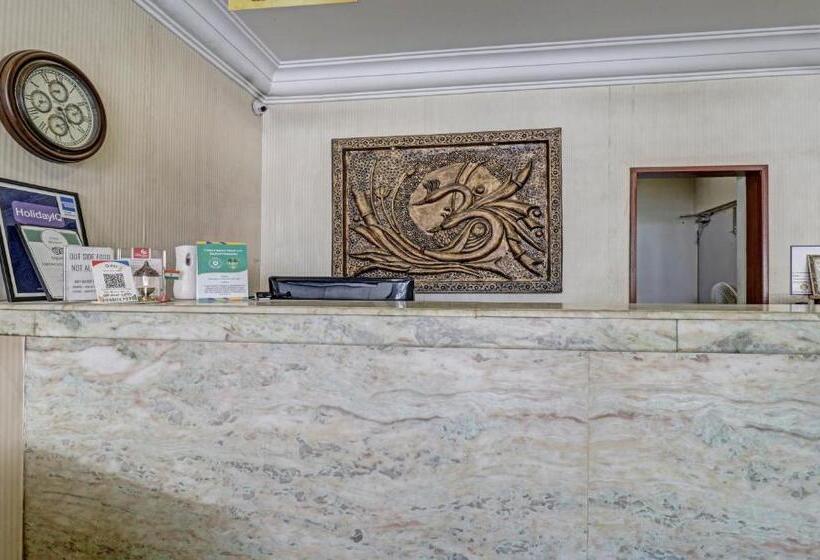 Fotos del hotel Treebo Trend Komfort Suites:  4