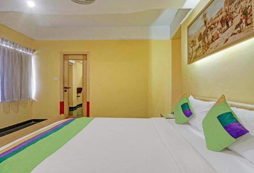 Fotos del hotel Treebo Trend Komfort Suites:  11