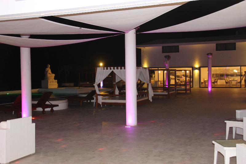 Fotos del hotel The Budha Beach:  24