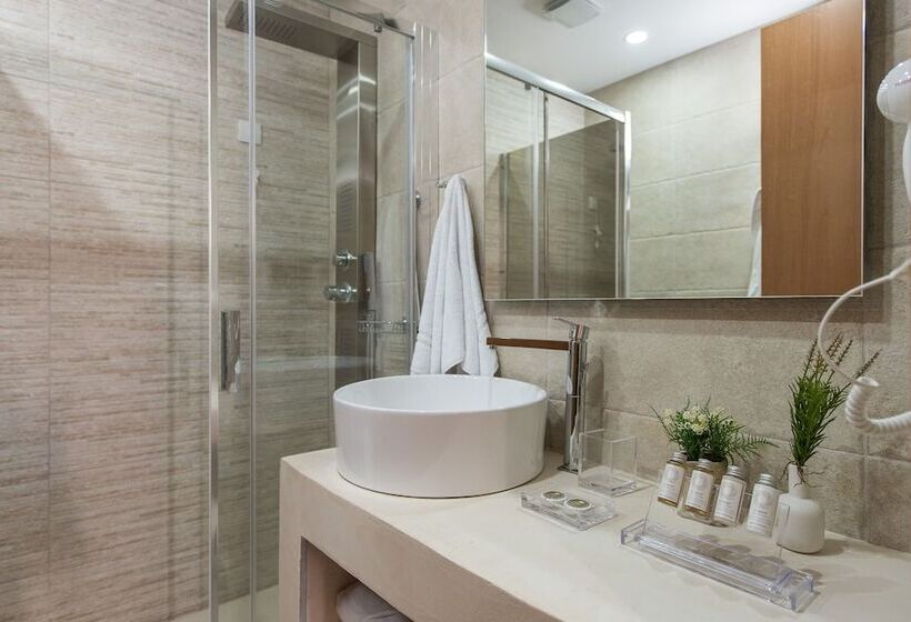 Fotos del hotel Bluebell Luxury Suites:  9