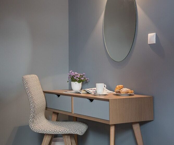 Fotos del hotel Bluebell Luxury Suites:  8