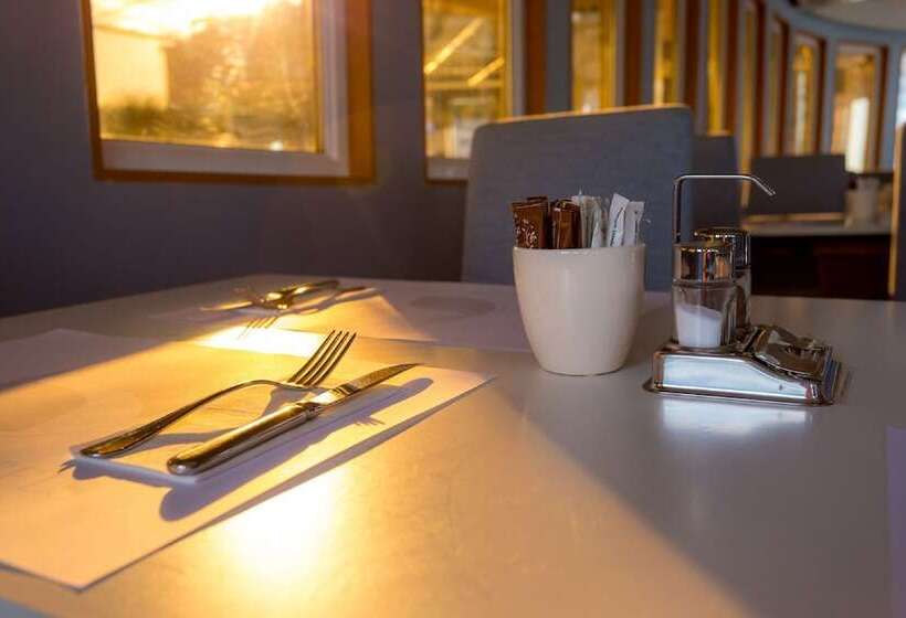 Fotos del hotel Grand Jules  Boat:  12