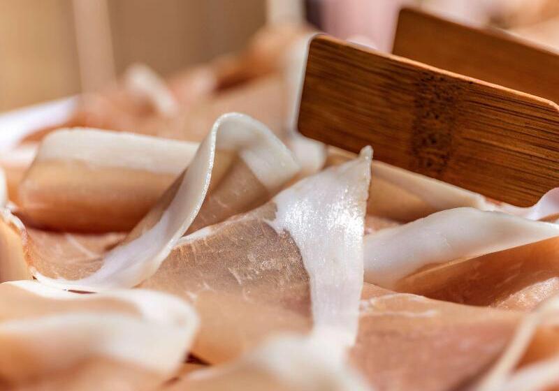 Fotos del hotel Novotel London Heathrow Airport T1 T2 And T3:  7