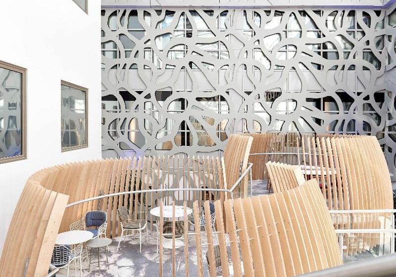 Fotos del hotel Novotel London Heathrow Airport T1 T2 And T3:  6