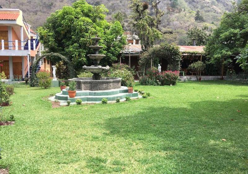 Fotos del hotel Grand  Panajachel:  5