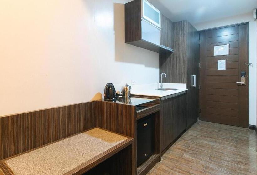 Fotos del hotel West Avenue Suites:  6