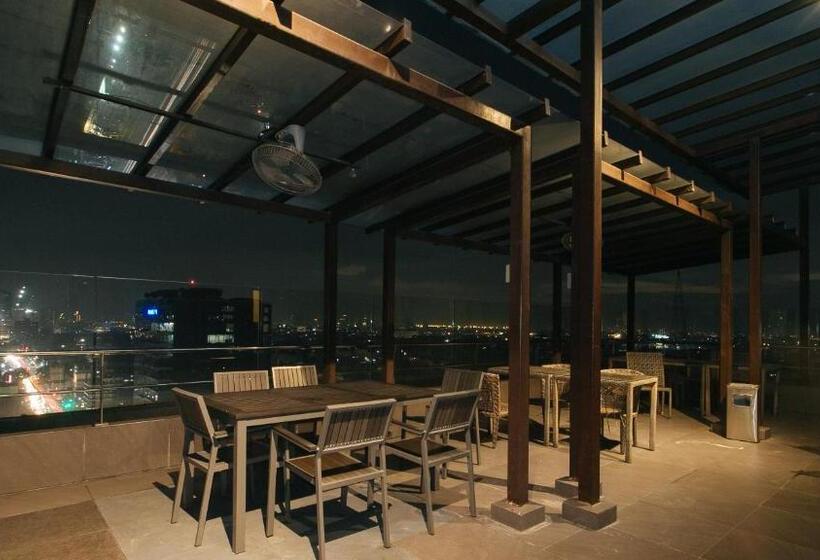 Fotos del hotel West Avenue Suites:  5