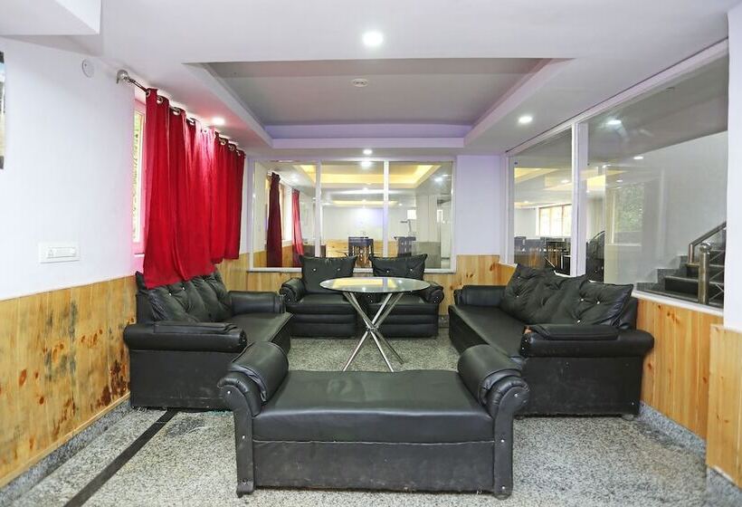 Fotos del hotel Oyo 9546 Mall Road:  3